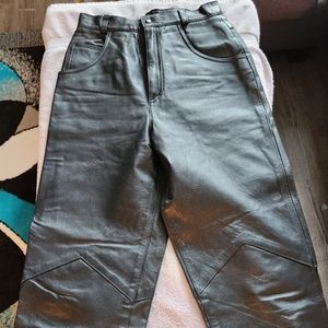 RETRO BLACK JEAN STYLE LEATHER PANTS - VERY SMALL